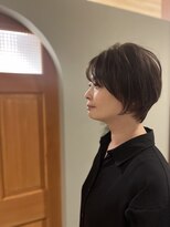 イア(oia)&nbsp;アッシュベージュショート