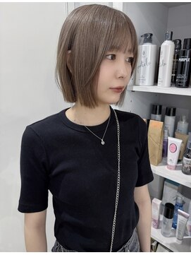 シー ヘアデザイン(see hair design) ミルクティーベージュ/ブリーチ/ダブルカラー/レイヤーカット