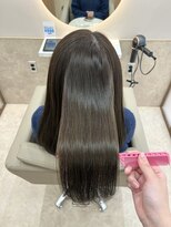 ジーナ センター北(Zina)&nbsp;透明感続く！オリーブベージュ