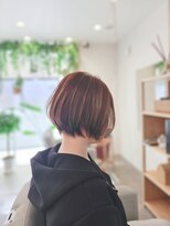 ツナグ(TSUNAGU) ショートボブ×透明感ピンクベージュ