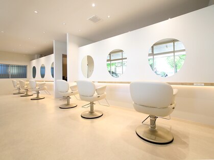 トリニティ ヘアー デザイン(TRiNiTy HAIR DESIGN)の写真