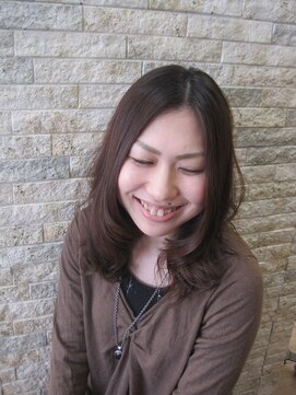 ヘアアンドメイク スゥリール(hair&make souriRe) 大人可愛いカジュアルロング