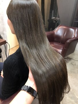 キー(kｅｙ) マットグレージュ