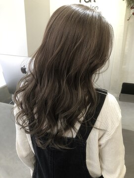 フー(fu.) ベージュカラー