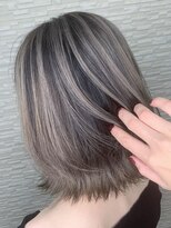 エイトヘアー(Ei8htHair) シルバーバレイヤージュ