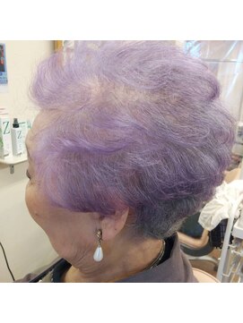 ラヴェルデ すっきりショート×ふんわりパーマ×カラー