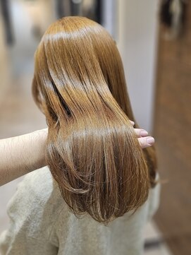 ネウィ 八王子(newi) ワンブリーチ ハイトーンベージュ