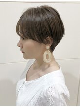 スミヤ(SUMIYA) 大人可愛い20代30代40代50代黒髪前下がりショートボブ/鹿児島