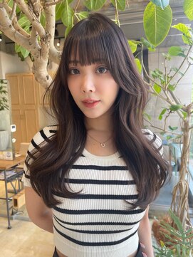 エレノア トーキョー 恵比寿(ELEANOAH TOKYO) 重ためバング 韓国風ニュアンスカール