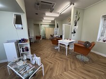 ルナ 深沢店(LUNA)の雰囲気（個室のような雰囲気でリラックスしていただける全5席の店内】）