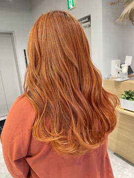 アヴァンス 京橋店(AVANCE) 【2025年トレンド】今注目の“オレンジカラー”で華やかに魅せる