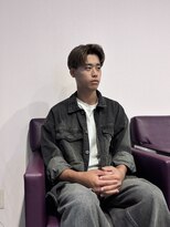 ブリランチン イワタ(Brilliantine Iwata) ブリーチカラーセンターパート