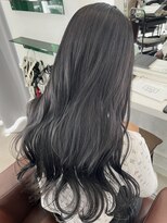 ヘアーアイスカルテット(HAIR ICI QUARTET)&nbsp;大人可愛い春ラベンダーグレージュロング艶髪