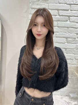 シルクレイ 高田馬場(Silk-lei) レイヤーカット 韓国ヘア 小顔 顔周り イメチェン 似合わせ 前髪