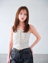キネン バイ ツリー 宇都宮(kinen by tree)&nbsp;レイヤーロングペールベージュのフェイスフレーミング