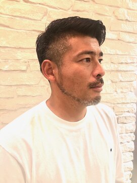 ゾンネ(ZONNE) 【ZONNE】七三オールバックxツーブロック