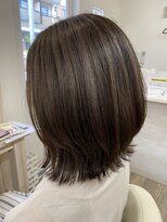 シャルム(Charme)&nbsp;レイヤーボブ/スモーキーグレージュ