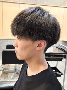 ニアウ 伊勢崎連取店(Niau) 刈り上げナチュラルマッシュニュアンスパーマソフトツイスト