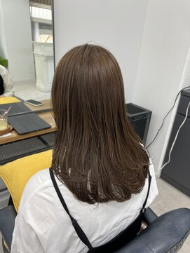 クラン 六甲道(Chlan) ワンカールで決まるふんわりミディ×オリーブブラウン