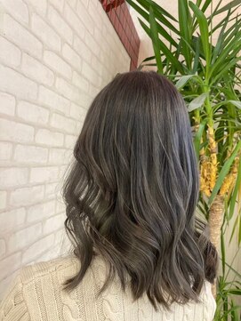 ビス リアン 川口店(Vis lien) 赤みオフ◎透明感カラー　オリーブカラー