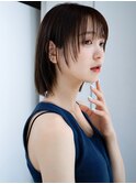 ぱっつん前髪ミニボブフェイスレイヤーシンプルストレートボブ