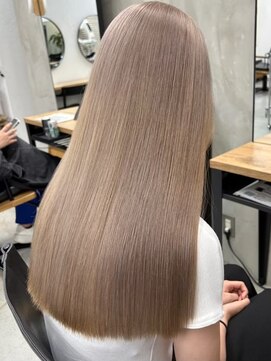 キラ 原宿(KILLA) 前髪カット_アンブレラカラー__韓国マッシュ_ウェーブパーマ