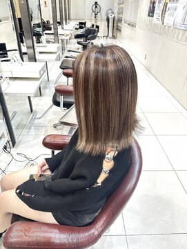 ヘアアンドビューティー クアトロ 戸祭店(QUATRO) ハイライト