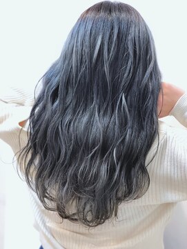 リーラ(Lila) ダークシルバー