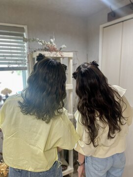 ベルトオブヴィーナス(Belt of venus) ハーフツインお団子ヘア