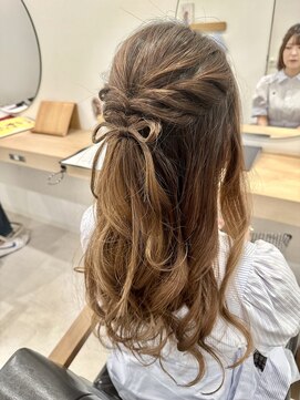 ノエル(NoeL) リボンハーフアップ