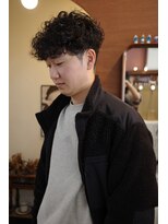 エディ(Edy)&nbsp;メンズパーマスペインカールマッシュ刈り上げ外国人風眉毛カット