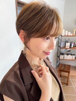 ハルキミナト メゾン(HM MAISON)&nbsp;30代40代50代耳かけショート前髪なしハンサムショートカット