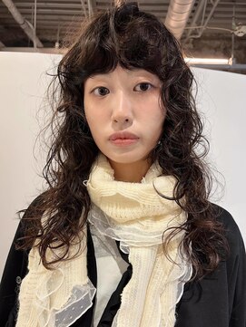 ナヌーク シブヤ(nanuk shibuya) モードロングパーマ