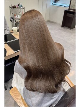 ユーフォリア 青山(Euphoria) シアーベージュ/透明感カラー/ロングレイヤー＊担当yuki