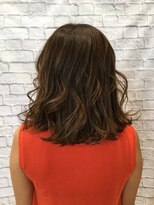 ミーティア バイ クアトロ(Meteor By QUATRO)&nbsp;くびれフォルムでつくったオリエンタルミディ