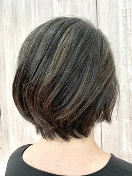 ヴァン カウンシル 王子(VAN COUNCIL) 白髪ぼかしハイライト