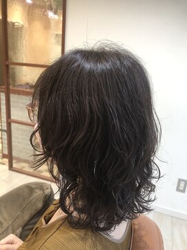 ネオリーブギンザ 銀座店(Neolive GINZA) パーマで作る　簡単スタイリングなウルフミディヘア