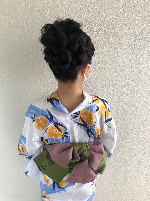 浴衣 少し 高め 襟足 スッキリ ふわふわ アップ ヘアアレンジ