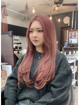 ラクシア(LucxiA) レイヤーカット/前髪カット/小顔カット/くびれヘア/韓国ヘア