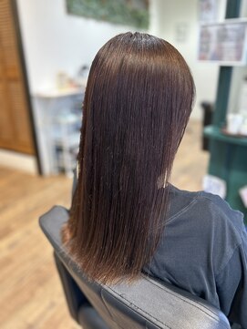 花鳥風月トータルビューティー 艶髪ストレート／ストレートパーマ/縮毛矯正