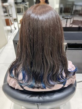 アヴァンス イオンモール和歌山店(AVANCE) ブルーデザイン