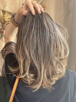 ルピナス 白髪ぼかしカラー