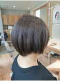ショートボブ