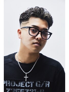 MEN'S DAMDEE TOKYO 浅草田原町【ダムディー】バーバー/フェード/メンズパーマ/理容室 ニュアンスパーマ/波巻きツイストスパイラル[浅草/理容室]