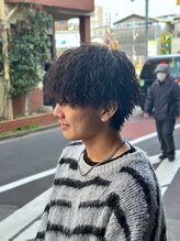 ツイストスパイラル[メンズカット/メンズパーマ/波巻きパーマ/フェザーパーマ/短髪/ツーブロック/眉毛] 