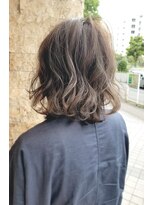 ウノプリール 京橋店(uno pulir) 【unopulir小林】ひし形シルエットボブ×グレージュ