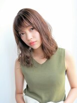 ルティア 池袋(Lutia) 重軽質感セミディ × 柔らかブラウン