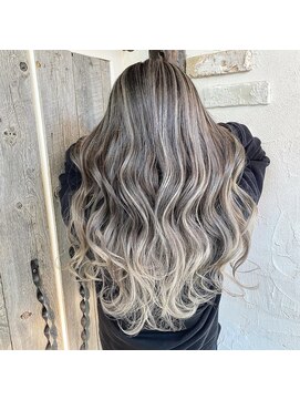 ユートピア(U topia) シルバーカラー/バレイヤージュ