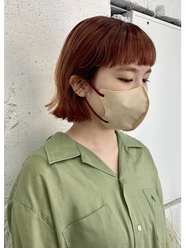 ユイツ くすみオレンジ×切りっぱなしボブ