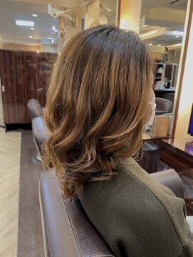 キャラ 池袋本店(CHARA) 多毛さんにもコテ巻き風パーマは可能！？【貴也/池袋パーマ】